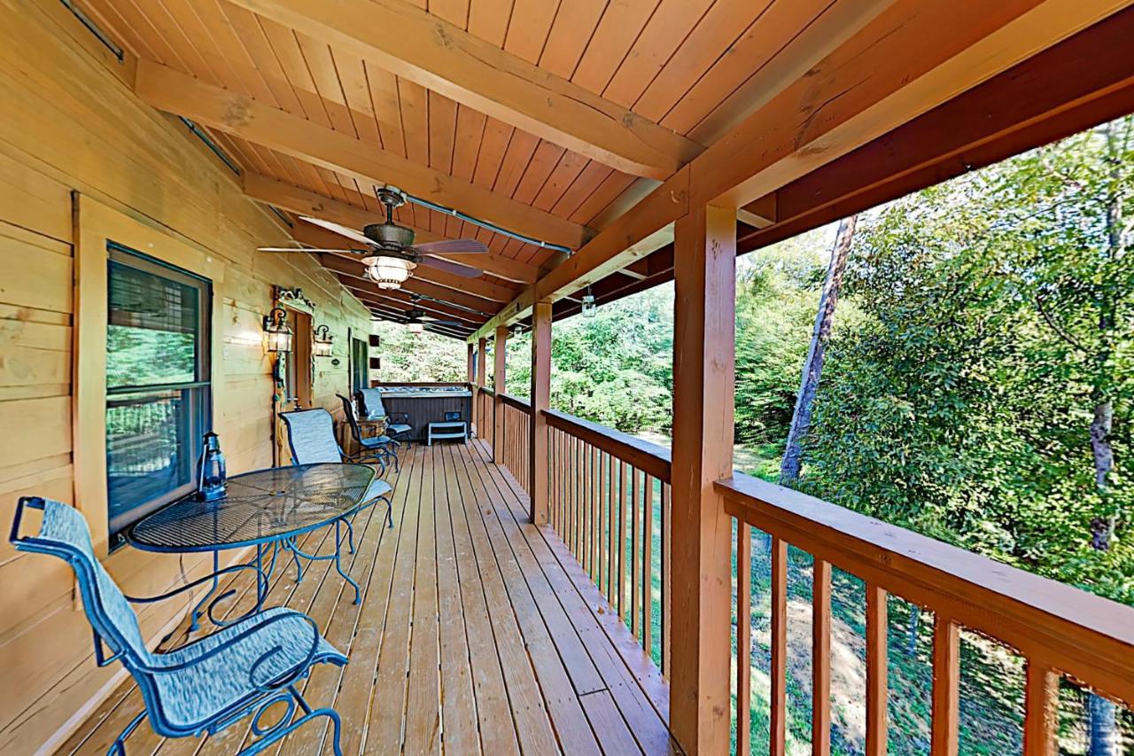 Villa Happy Bear Hollow à Sevierville Extérieur photo