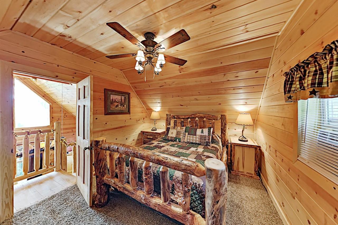Villa Happy Bear Hollow à Sevierville Extérieur photo
